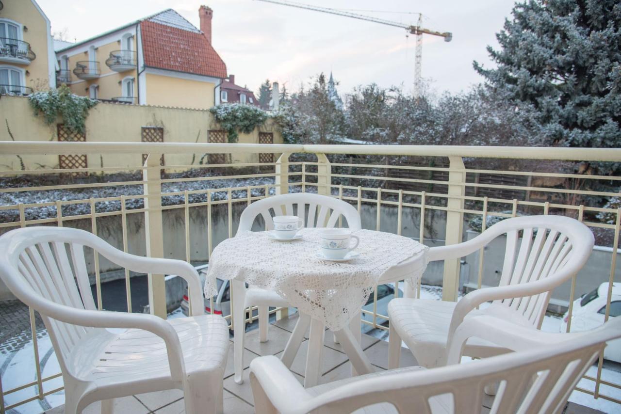 Centrum 2 Apartmanok Hévíz Dış mekan fotoğraf