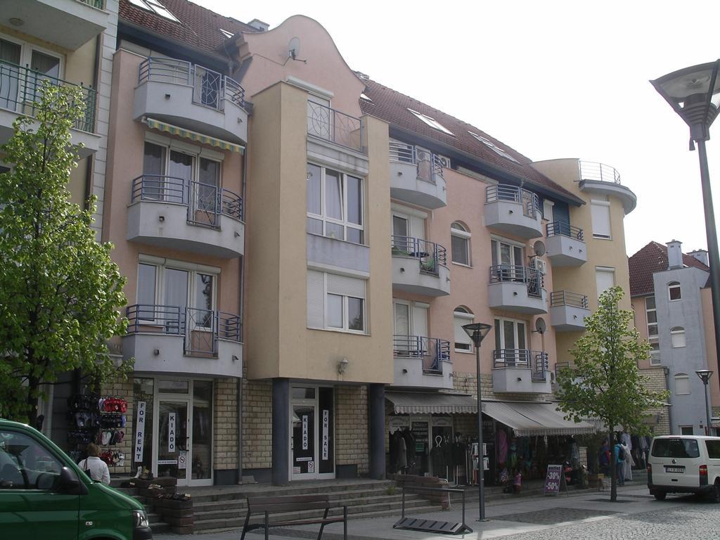 Centrum 2 Apartmanok Hévíz Dış mekan fotoğraf
