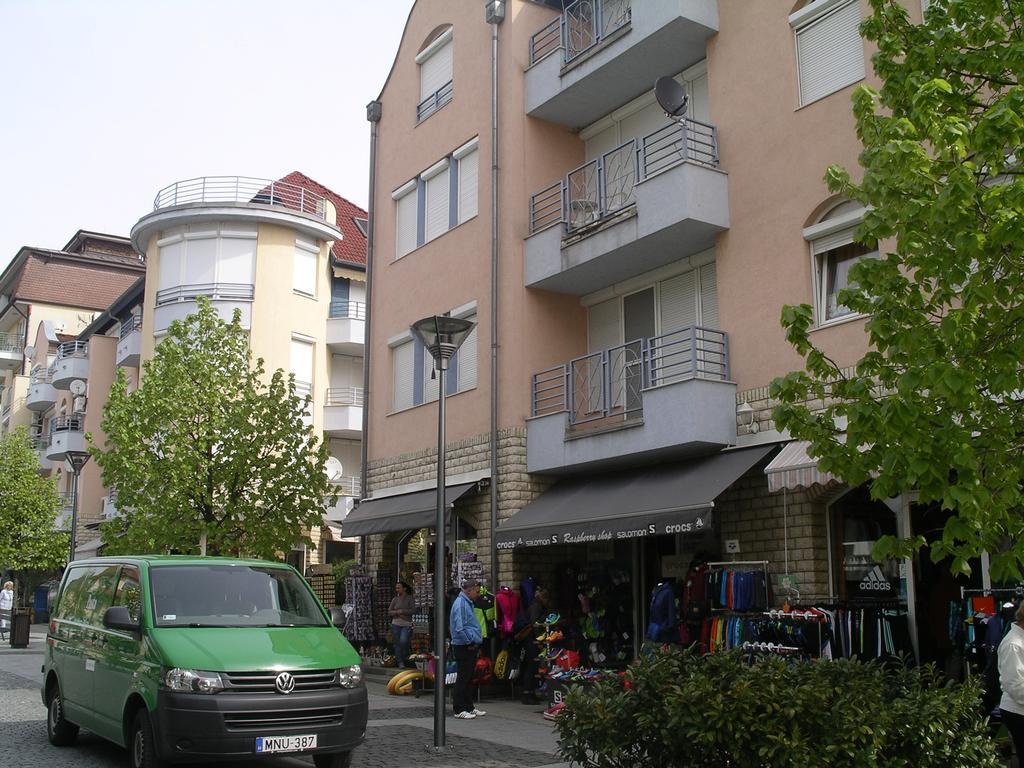 Centrum 2 Apartmanok Hévíz Dış mekan fotoğraf